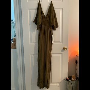 Beautiful NWT Green Summer Maxi dress